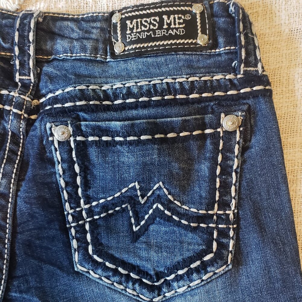 Miss Me destroyed skinny 29 X 30